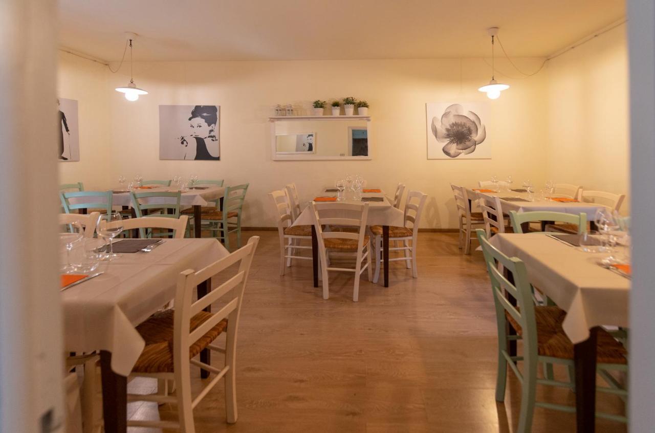 Il Borgo Ristorante Pizzeria Camere Acquapendente Extérieur photo